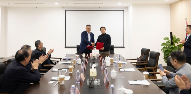 安徽医科大学临床医学院与安徽省胸科医院签署战略合作协议